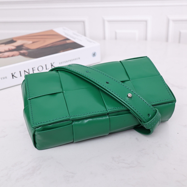 ボッテガヴェネタバッグ素材ディテール